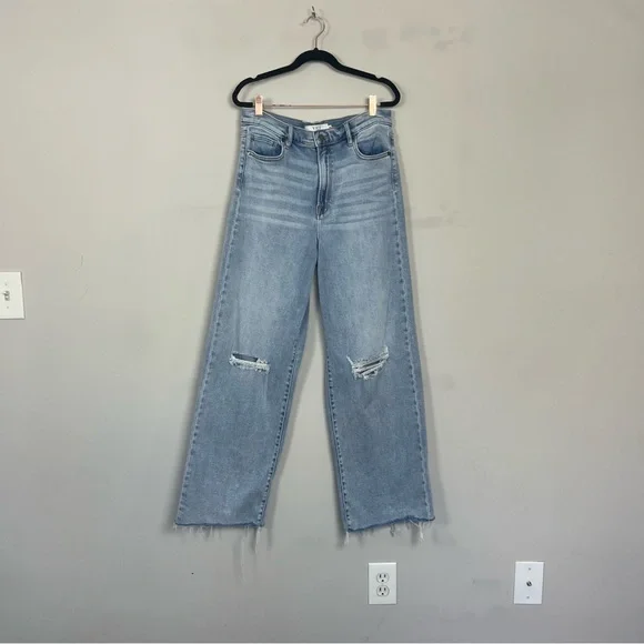 VICI HIGH RISE STRAIGHT LEG LIGHT WASH DENIM SIZE 30 - Picture 4 of 12